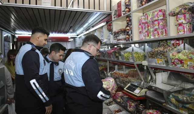 "ANKARA ZABITASI SAĞLIKLI VE GÜVENİLİR GIDA İÇİN SAHADA"