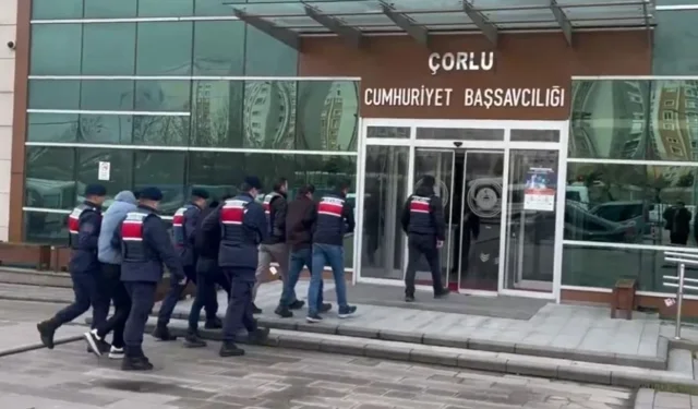"18 İLDE DOLANDIRICILIK VE YASA DIŞI BAHİS OPERASYONU 67 TUTUKLAMA"