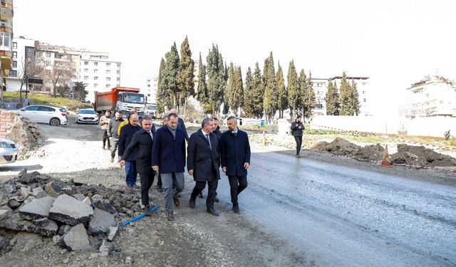 "BAŞKAN EKİM PULATHANE BULVARI–OSMANBABA KAVŞAĞI BAĞLANTI YOLU ÇALIŞMASINI YERİNDE İNCELEDİ"