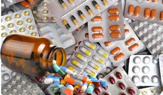 "SGK’NİN İLAÇ HARCAMALARI 2025’TE 411 MİLYAR LİRAYI AŞTI"