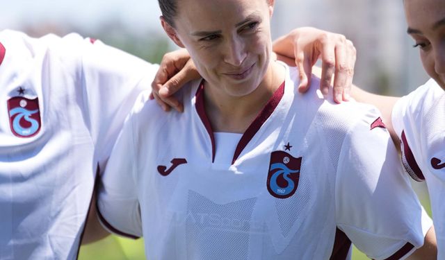 "TRABZONSPOR KADIN FUTBOL TAKIMI DEPLASMANDA FARKLI KAZANDI"