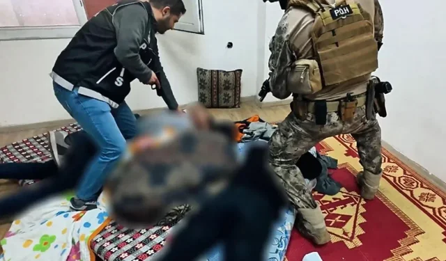 “59 İLDE NARKOTİK OPERASYONU: TONLARCA UYUŞTURUCU ELE GEÇİRİLDİ”