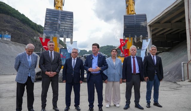 "ORTAHİSAR BELEDİYESİ, ARAÇ FİLOSUNU YENİLEYEREK GÜÇLENDİRİYOR"