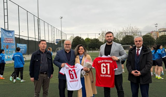 "TRABZON’DA KARDELEN SPOR İLE ULUSLARARASI KARDEŞ TAKIM PROJESİ İÇİN PROTOKOL ADIMI"