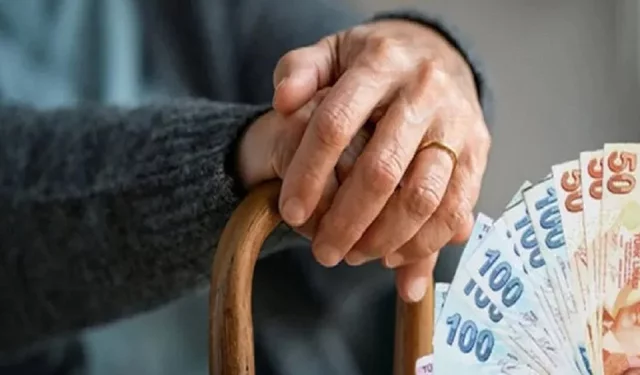 “NİSAN AYI YAŞLI VE ENGELLİ AYLIKLARI ÖDENMEYE BAŞLADI”