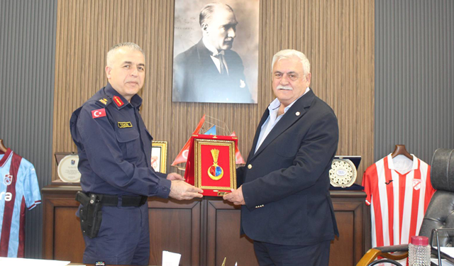 İL JANDARMA KOMUTANI YAKIN’DAN SEBAT GENÇLİKSPOR’A ŞAMPİYONLUK TEBRİĞİ