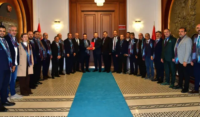 "TİMBİR HEYETİNDEN TRABZON VALİSİ TAHİR ŞAHİN’E ZİYARET"