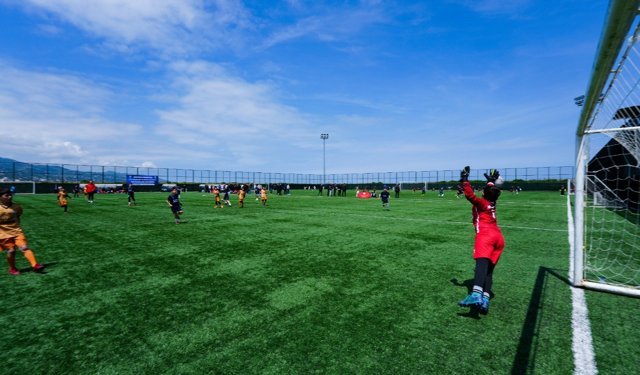 "23 NİSAN İLKOKULLAR ARASI FUTBOL ŞENLİĞİ SONA ERDİ"
