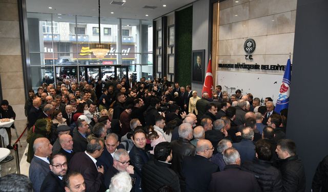 BAŞKAN GENÇ’TEN BAYRAMLAŞMAYA DAVET
