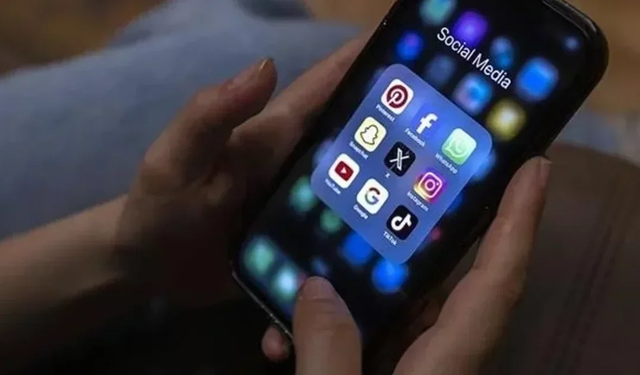 KÜRESEL KESİNTİ: FACEBOOK VE MESSENGER DEVRE DIŞI KALDI