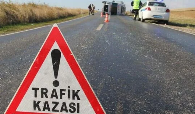KIRIKKALE'DE OTOBÜS KAZASI: OTOBÜS YAN YATTI 41 YARALI