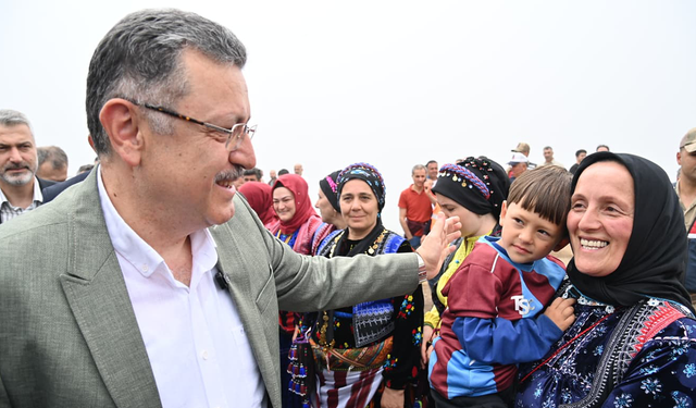 Genç’ten Sis Dağı’nda Birlik Mesajı