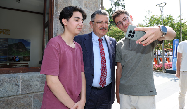 Turizmde Yol Haritası Turistlerden