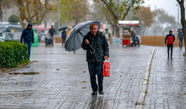 Trabzon’da Gök Gürültülü Sağanak Bekleniyor