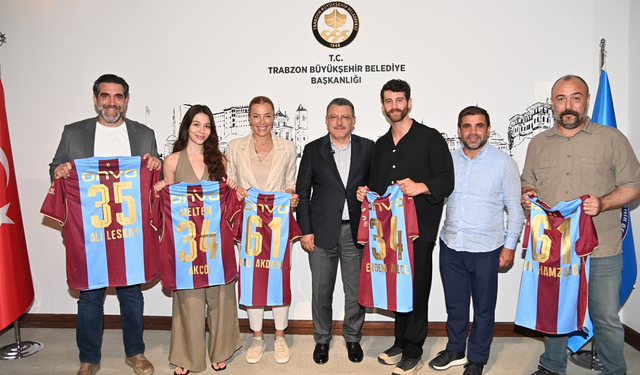 Başkan Genç’ten Dizi Ekibine Destek