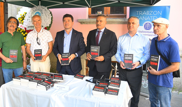 Kaya, ‘Andımız’ İmza Gününde