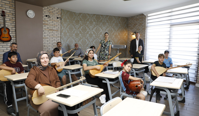 Şen’den Sanat Akademisi’ne Ziyaret