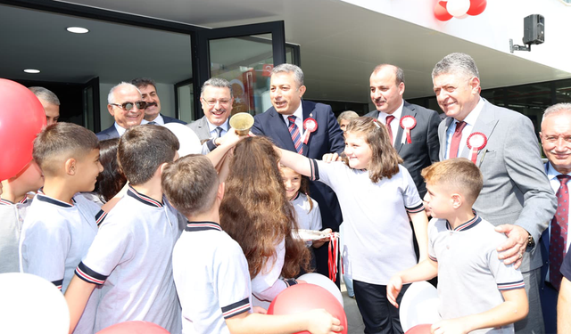 Trabzon’da İlk Ders Zili