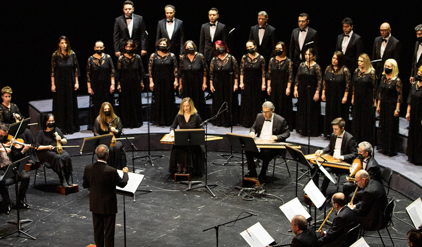 Cumhurbaşkanlığı Klasik Türk Müziği Korosu’ndan Akm’de Yılın İlk Konseri: Sûzidilârâ