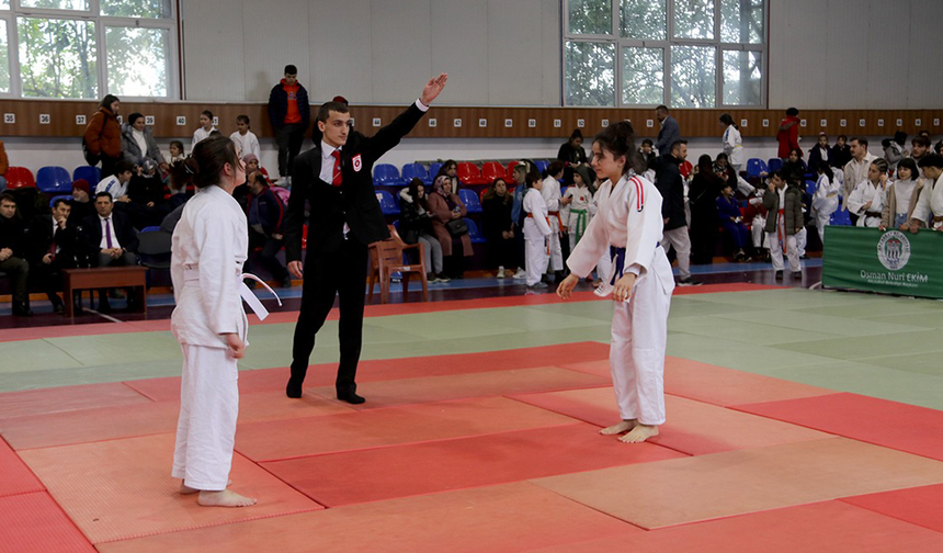 Akçaabat’ta Judo Turnuvası Nefes Kesti