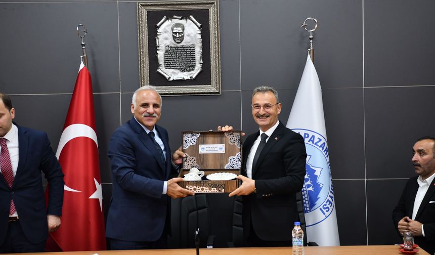 BAŞKAN ZORLUOĞLU ŞALPAZARI’NA ÇIKARMA YAPTI