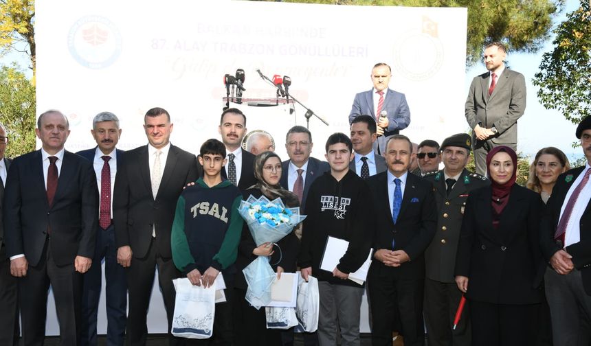 "BAŞKAN GENÇ: TRABZON, TARİHİ ŞANLA, ŞEREFLE DOLU BİR ŞEHİRDİR"