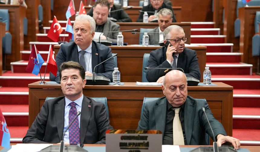 "ZORLU, KREDİ, HİBE VE BAĞIŞLARLA İLGİLİ İLÇE BELEDİYELERİ ARASINDA YAPILAN AYRIMCILIĞA TEPKİ GÖSTERDİ"