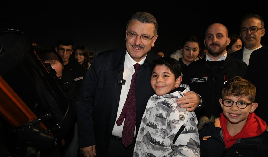 "SOĞUK AY TRABZON’DA GENÇLERİ BÜYÜLEDİ"