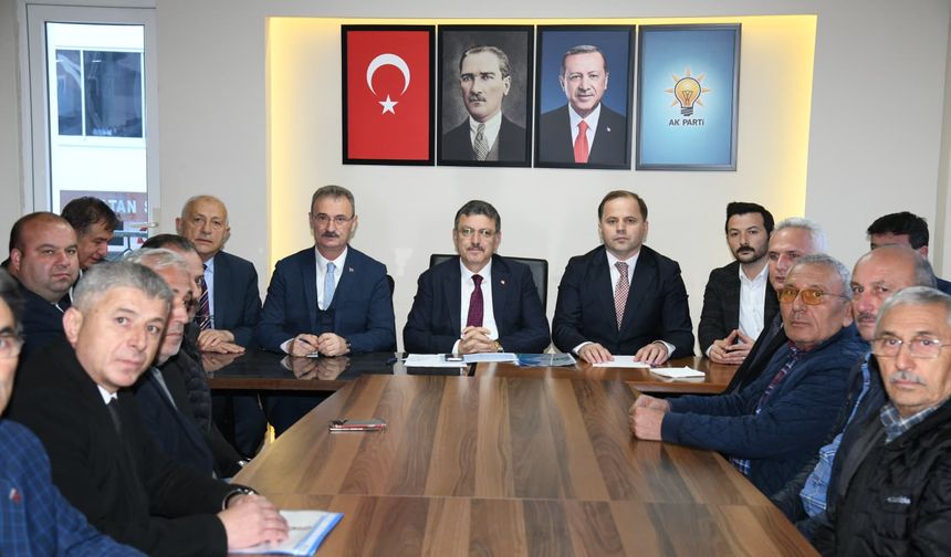 "BAŞKAN GENÇ ŞALPAZARI'NDA MUHTARLARLA BULUŞTU"