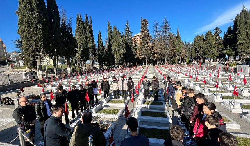 "NECMETTİN ERBAKAN MESLEK LİSESİ’NDEN ŞEHİTLERE VEFA DERSİ VE “BİZ BİZE YETERİZ” PROJESİ"