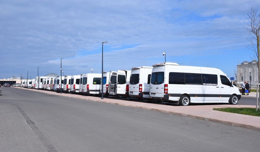 "DOLMUŞLAR YENİ YERLERİNE TAŞINIYOR"