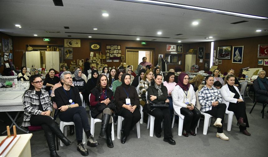"KADIN SOHBETLERİ LE KADINLAR, DAHA BİLİNÇLİ, DAHA GÜÇLÜ"