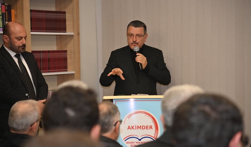 "BAŞKAN GENÇ TÜRK-İSLAM MEDENİYETİNE HER ZAMANKİNDEN DAHA FAZLA İHTİYAÇ VAR”