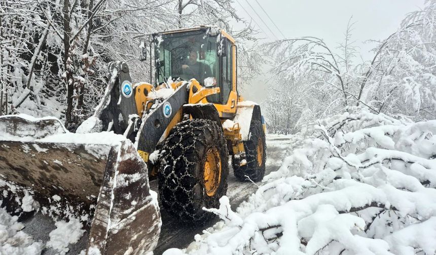 "ORTAHİSAR’DA KAR MESAİSİ SÜRÜYOR"