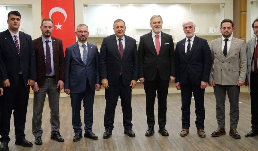 "YENİDEN REFAH PARTİSİ’NDEN TTSO’YA ZİYARET! “GÜÇLÜ BİR POTANSİYEL"