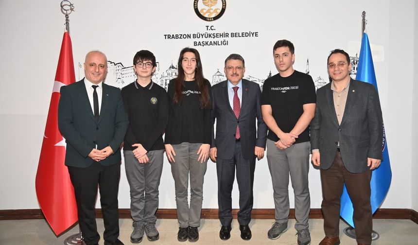 "LİSELİLERİN PROJESİNE BAŞKAN GENÇ’TEN ÖVGÜ"