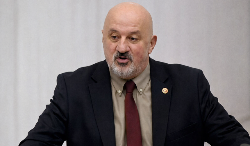 "ARTVİN'İ KADERİNE TERK EDENLERİ ALLAH'A HAVALE EDİYORUM"