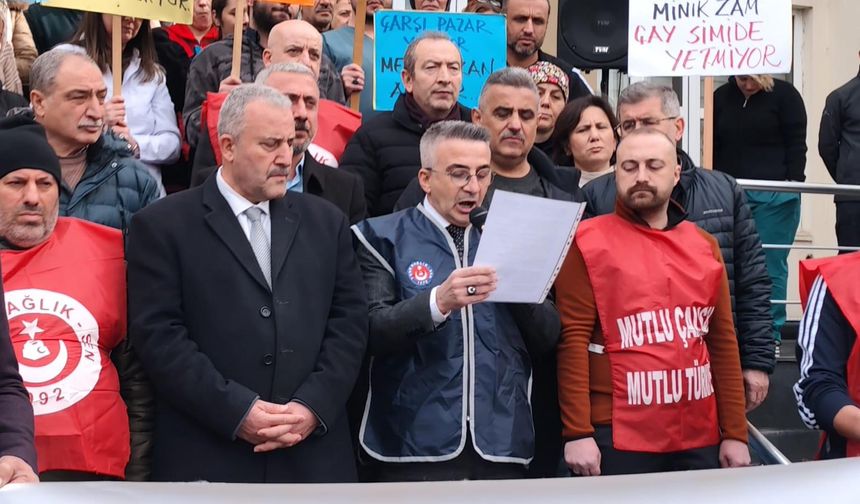 "TÜRK SAĞLIK-SEN TRABZON ŞUBESİ’NDEN SAĞLIK ÇALIŞANLARI İÇİN SERT AÇIKLAMA"