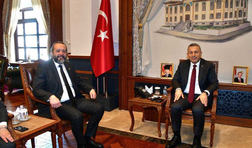 "TRABZON GAZETECİLER CEMİYETİ’NDEN VALİ TAHİR ŞAHİN’E ZİYARET"