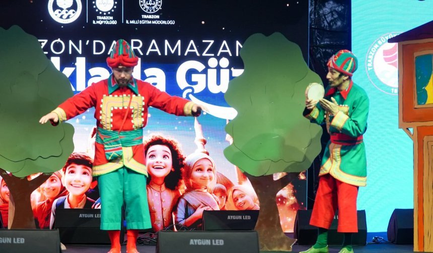 "RAMAZAN SOKAĞI’NDA EĞLENCE SÜRÜYOR"