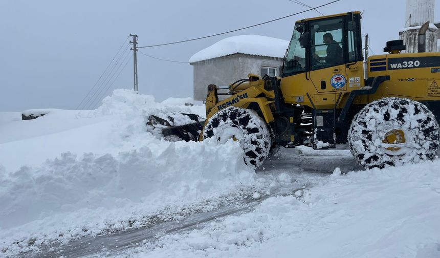 "BÜYÜKŞEHİR EKİPLERİ MAĞDURİYETE FIRSAT VERMİYOR"