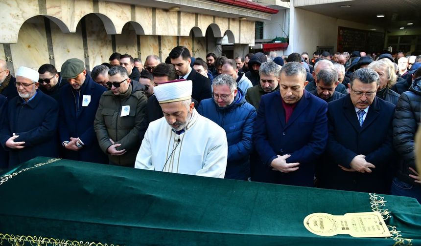 “VALİ TAHİR ŞAHİN, SABRİ DEMİRKAYA’NIN CENAZE NAMAZINA KATILDI”