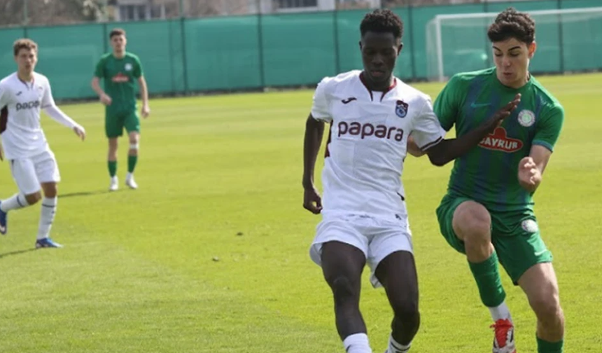 "TRABZONSPOR U19, ÇAYKUR RİZESPOR U19’U 3-1 MAĞLUP ETTİ"