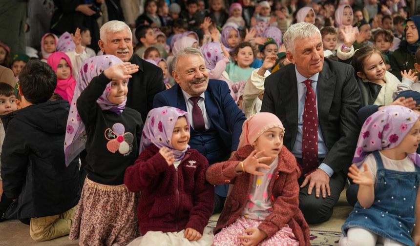 "OF'TA ÇOCUKLAR TEKNE ORUCU ETKİNLİĞİNE AKIN ETTİ"