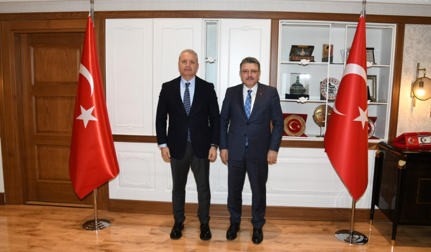 "BAŞKAN GENÇ’TEN TRABZON EMNİYETİNE KUTLAMA"