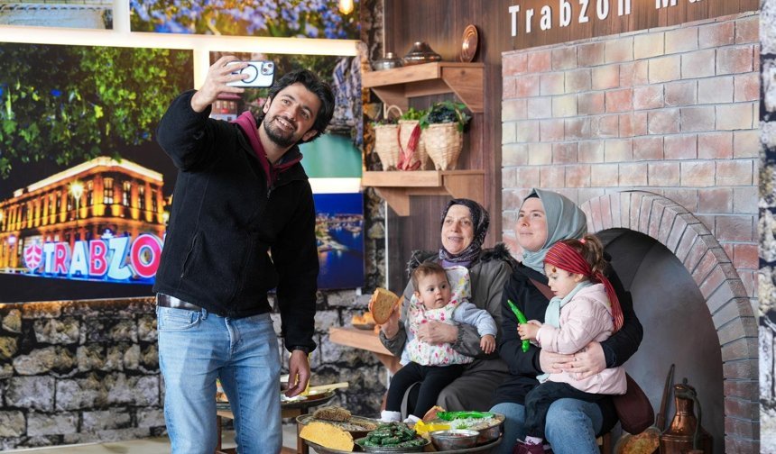 "BÜYÜKŞEHİR STANDI ZİYARETÇİ AKININA UĞRADI"