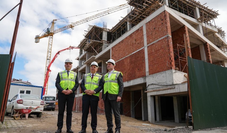 "CHP GENEL BAŞKAN YARDIMCISI ZEYBEK’TEN BAŞKAN KAYA’YA ‘ÇAĞLAYAN’ TEŞEKKÜRÜ"