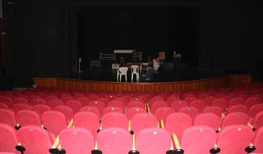 "TRABZON DEVLET TİYATROSU MÜDÜRLÜĞÜ"